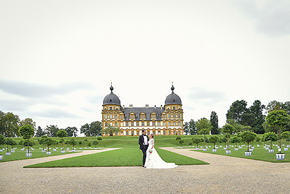Der Hochzeitsfotograf<br>in Schloss Seehof - Traditionelle Hochzeit mit dem Hochzeitsfotografen